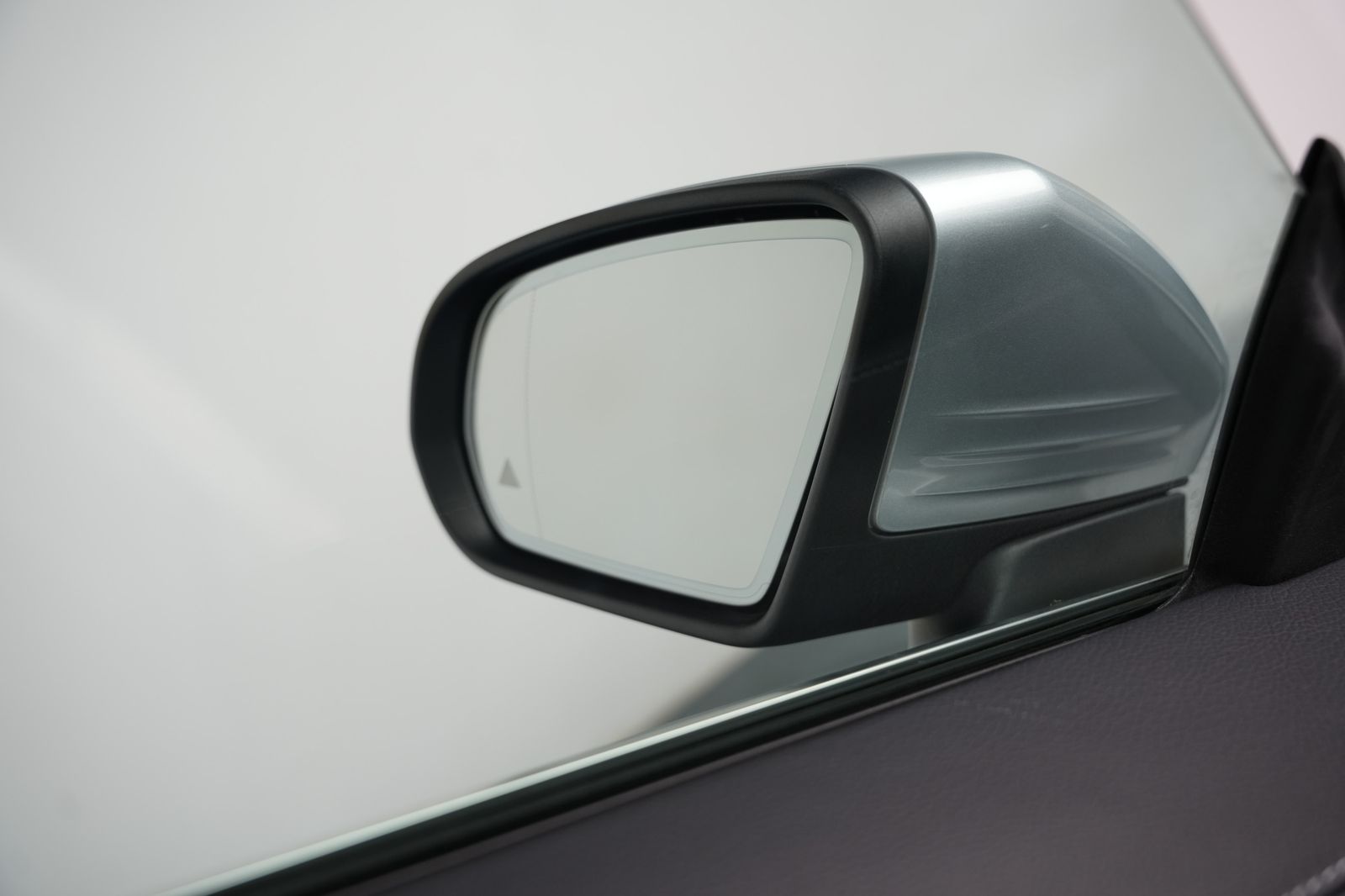 Fahrzeugabbildung Mercedes-Benz C 220d *AMG*Panorama*Ambiente*MBUX*SHZ*
