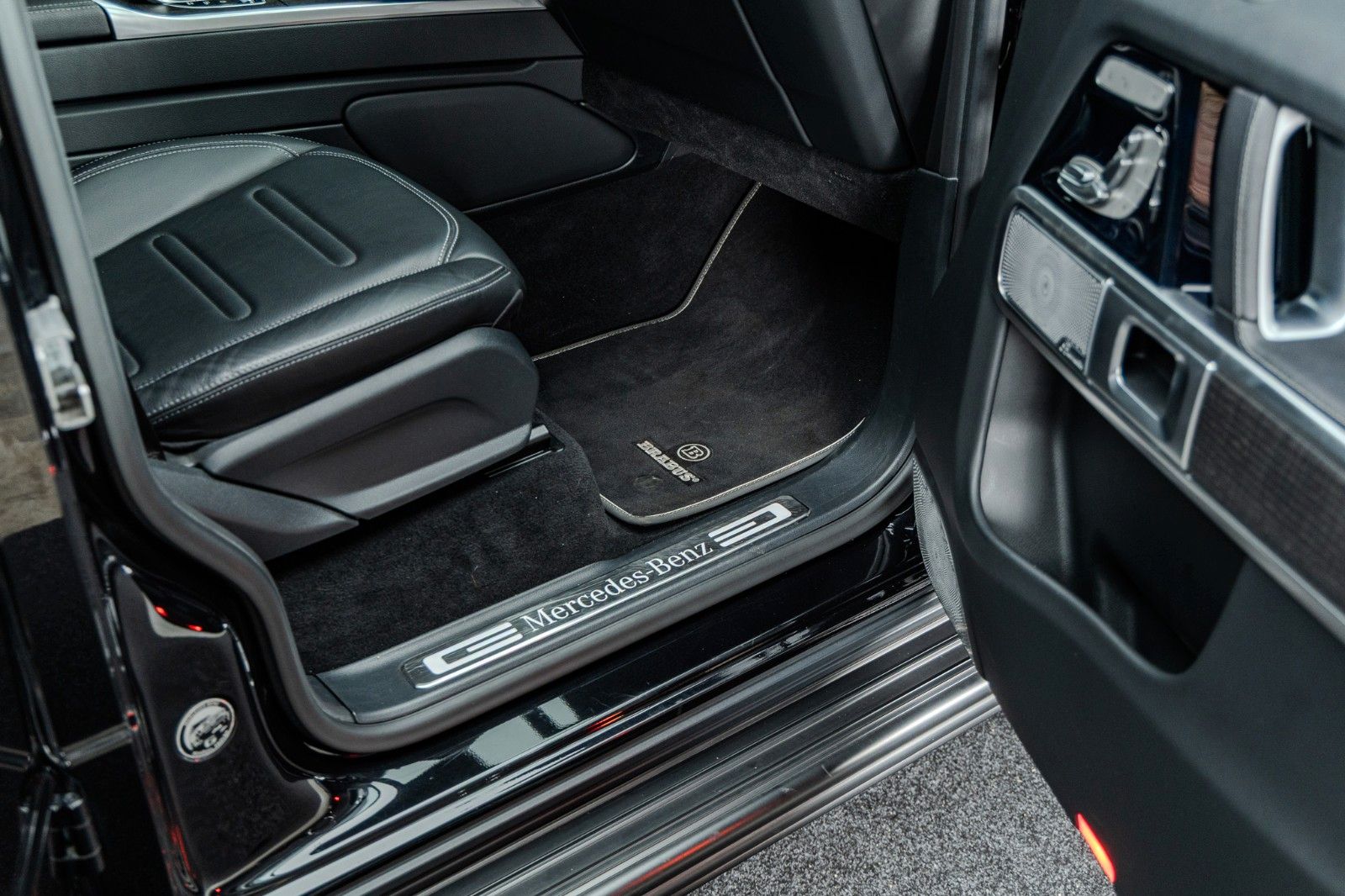 Fahrzeugabbildung Mercedes-Benz G 500 + Brabus + Burmeister + Standheiz. + Carbo