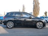 BMW 218i Active Tourer AHK RFK LED Sound Syst. DAB - gebrauchte BMW 218 Active Tourer aus dem Jahr 2022