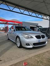 BMW E61 530D Touring - Voll M-Paket - BMW 530 Kombi 530d m paket voll mit Diesel-Antrieb