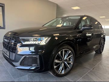 Audi Q7 - 1