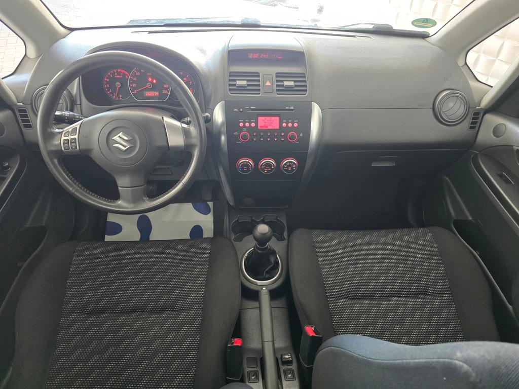 Suzuki SX4