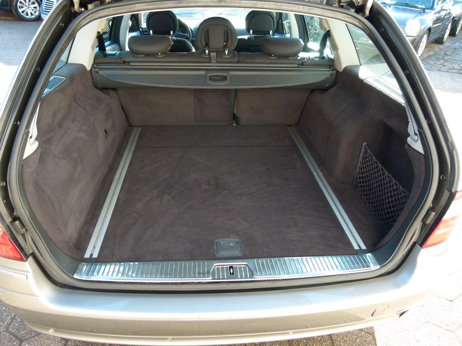 Mercedes-Benz E 220 T-Modell CDI*Navi*SHZ*PDC*Tempomat*
