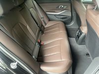 BMW 330 - Vorschau Bild 18