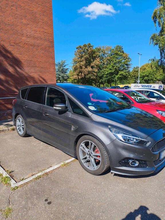 Image of Ford S-Max