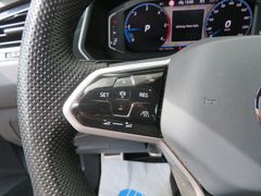 VW Tiguan 2.0 TDI R-Line 4M Matrix Nav Ahk Sport-Pa VW Tiguan 2.0 TDI R-Line 4M Matrix Nav Ahk Sport-Pa