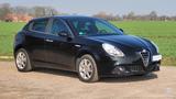 Alfa Romeo Giulietta 1.4 TB 16V MultiAir Distinctive - Alfa Romeo Giulietta: Multiair