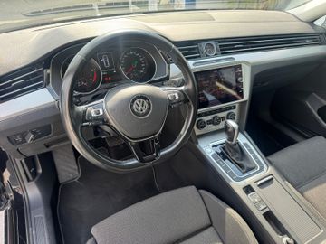 Volkswagen Passat Variant - 7