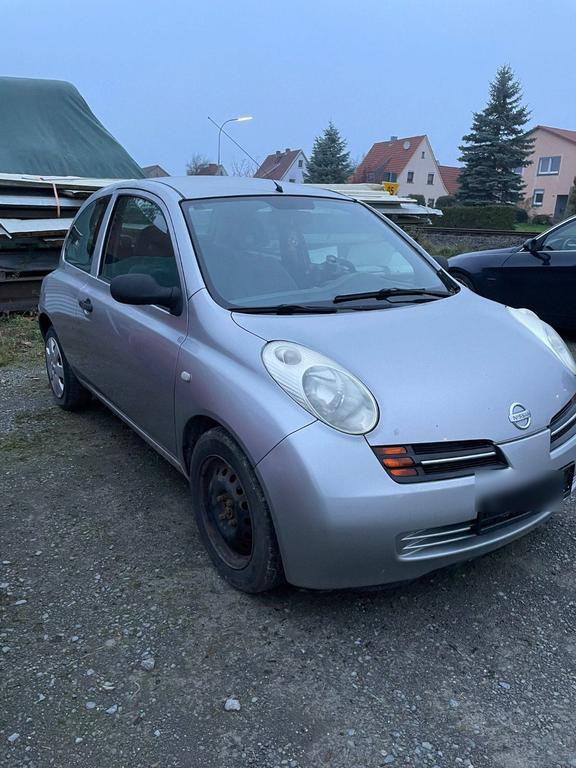 Nissan Micra