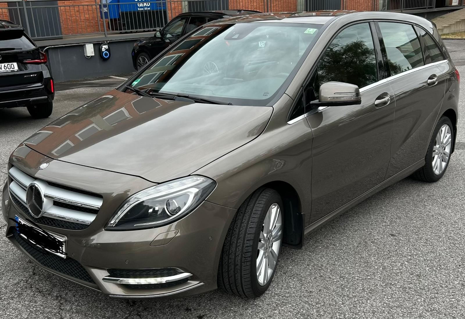 Mercedes-Benz B 200 BlueEFFICIENCY -Rentner Top Zustand 