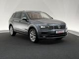 Volkswagen Tiguan Allspace 4Mo.*HIGHLINE*LED-AHK-SHZ-HUD-18 - Volkswagen Tiguan Allspace mit Diesel-Antrieb: Grau