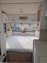 Hobby De Luxe 400 - Hobby Wohnwagen 2000