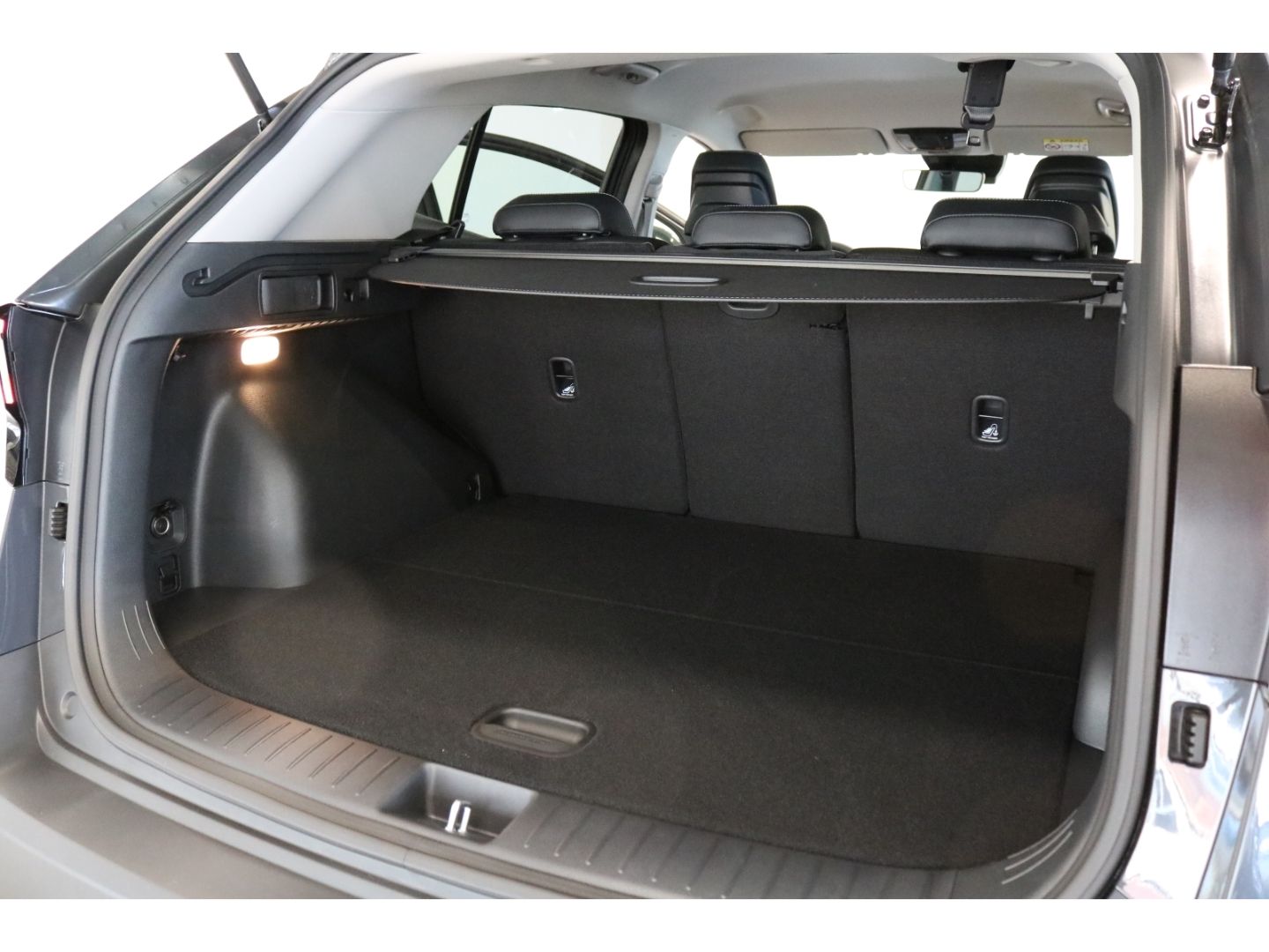 Fahrzeugabbildung Kia Sportage Ultimate Edition MHEV P1 Komfort-Paket