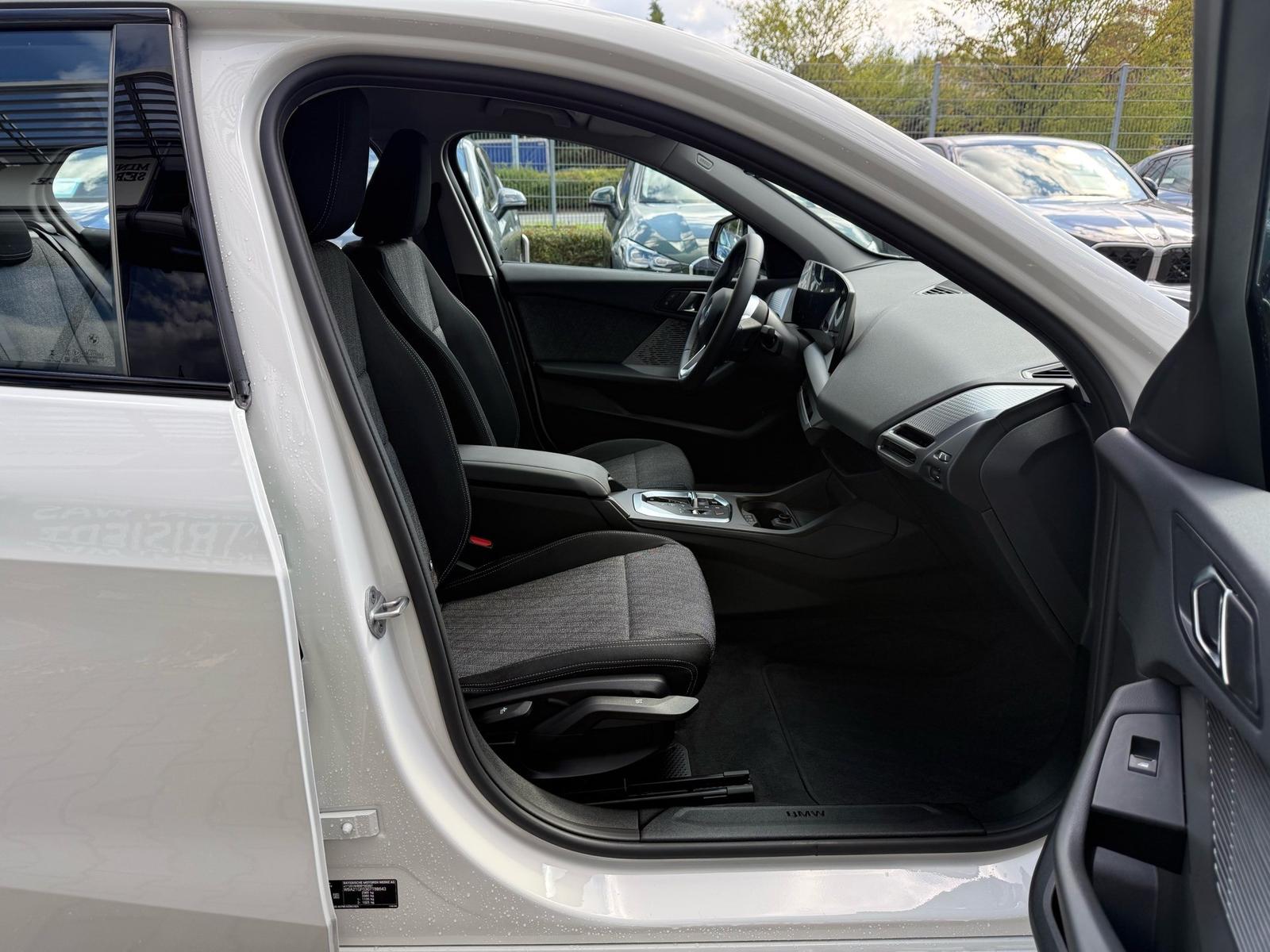 BMW 120d //DrivingAssistant Kamera Adapt.LED
