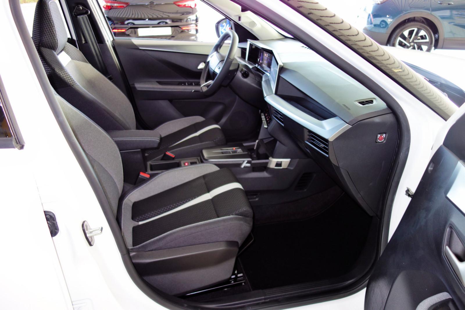 Opel Frontera Ultimate 1.2 145PS AT LED,Navi,Rückfah.