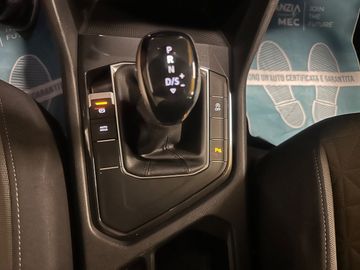 Volkswagen Tiguan - 10