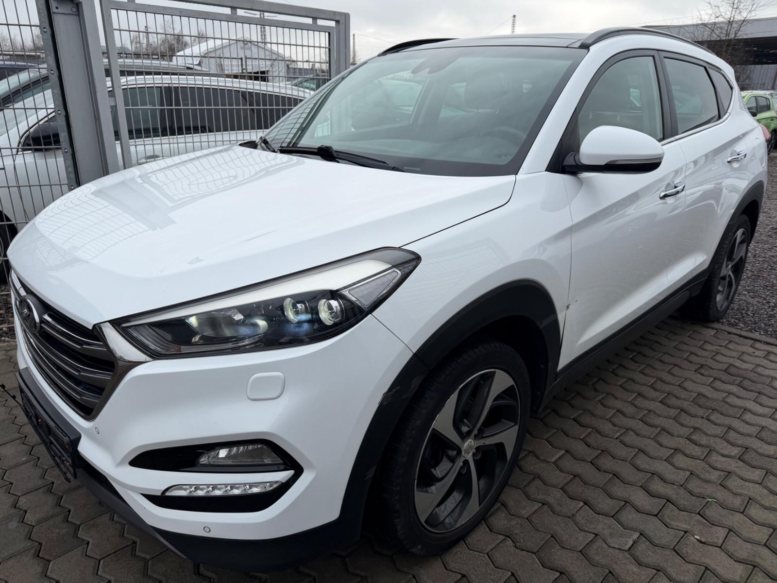 Hyundai Tucson Trend 4WD Xenon Navi