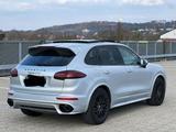 Porsche Cayenne GTS PZ Scheckheft-PANO-KAMERA - Porsche: Silber