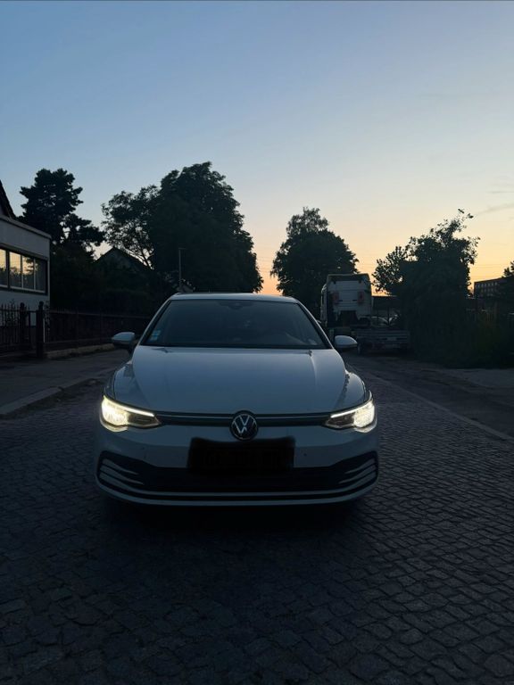 Image of Volkswagen Golf