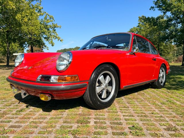 Porsche 911S 2.0 SWB Coupe