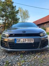 Volkswagen Scirocco 2.0 TSI DSG R R - Volkswagen Scirocco aus 2010: R