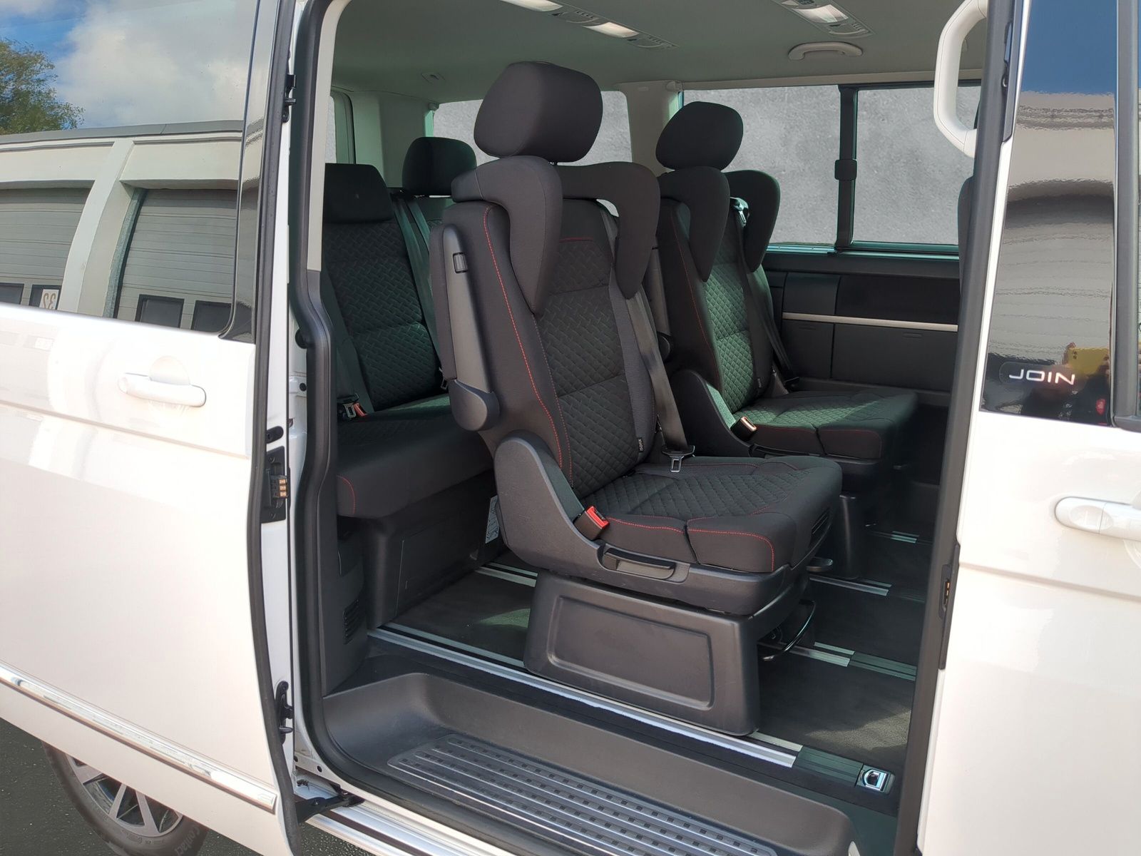 Fahrzeugabbildung Volkswagen T6 Multivan 2.0 TDI Join AHK Kamera Tempomat