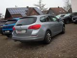Opel Astra J Design Edition 1.4T Klima - Opel Astra aus 2011: Kombi