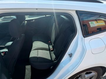 Ford Focus - 7