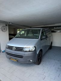 Volkswagen T5 Transporter - 2