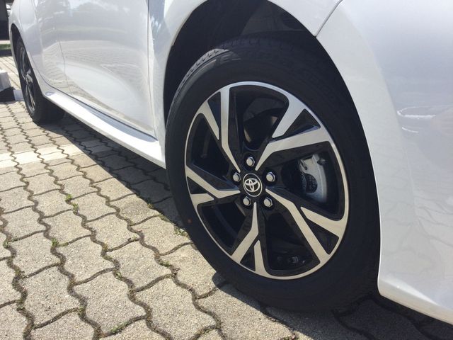 Yaris 1.5 Hybrid Team Deutschland KAMERA ACC LED