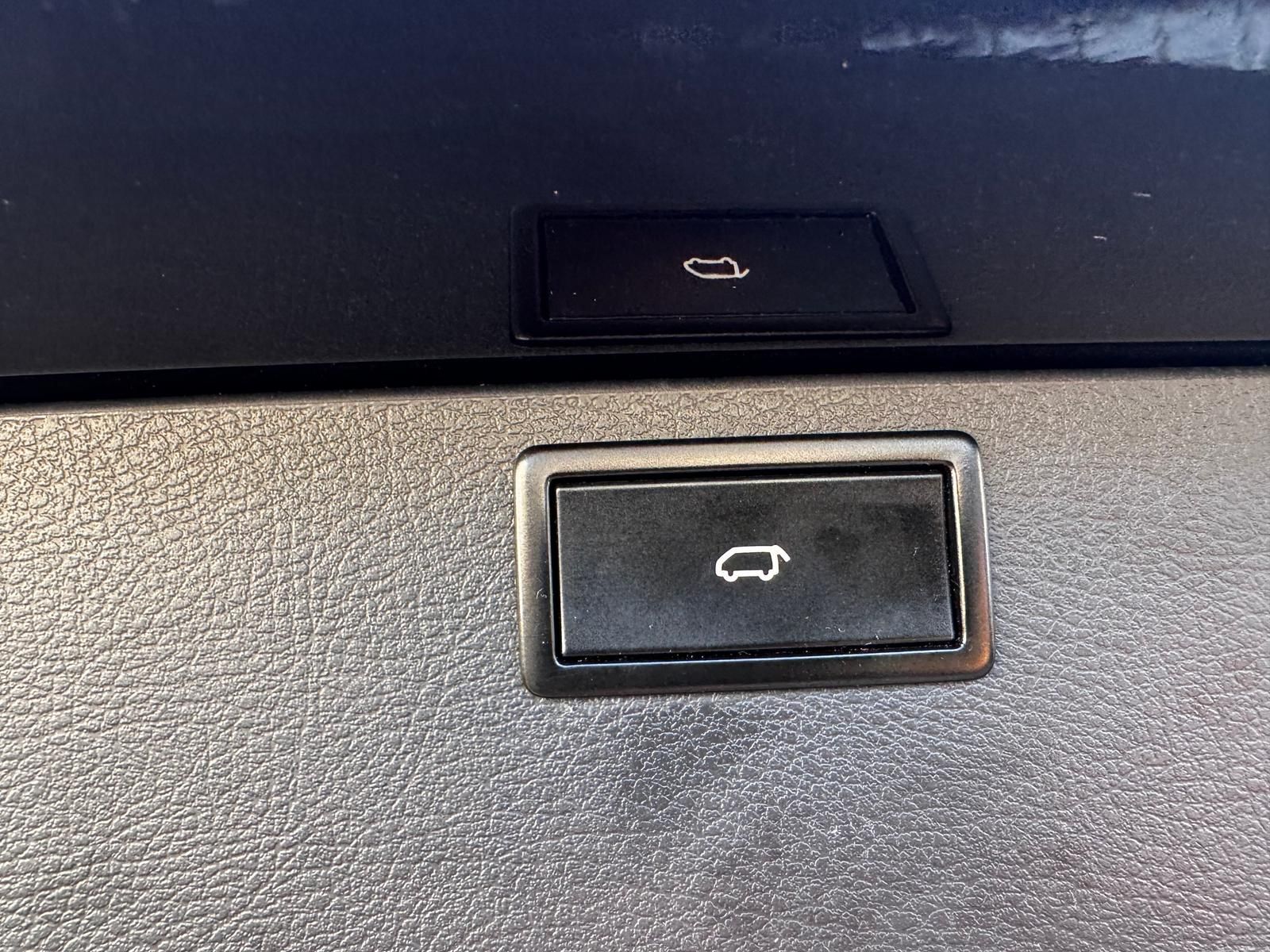 Fahrzeugabbildung Volkswagen T6 Transporter Multivan Highline 4Motion 2.0 TDI