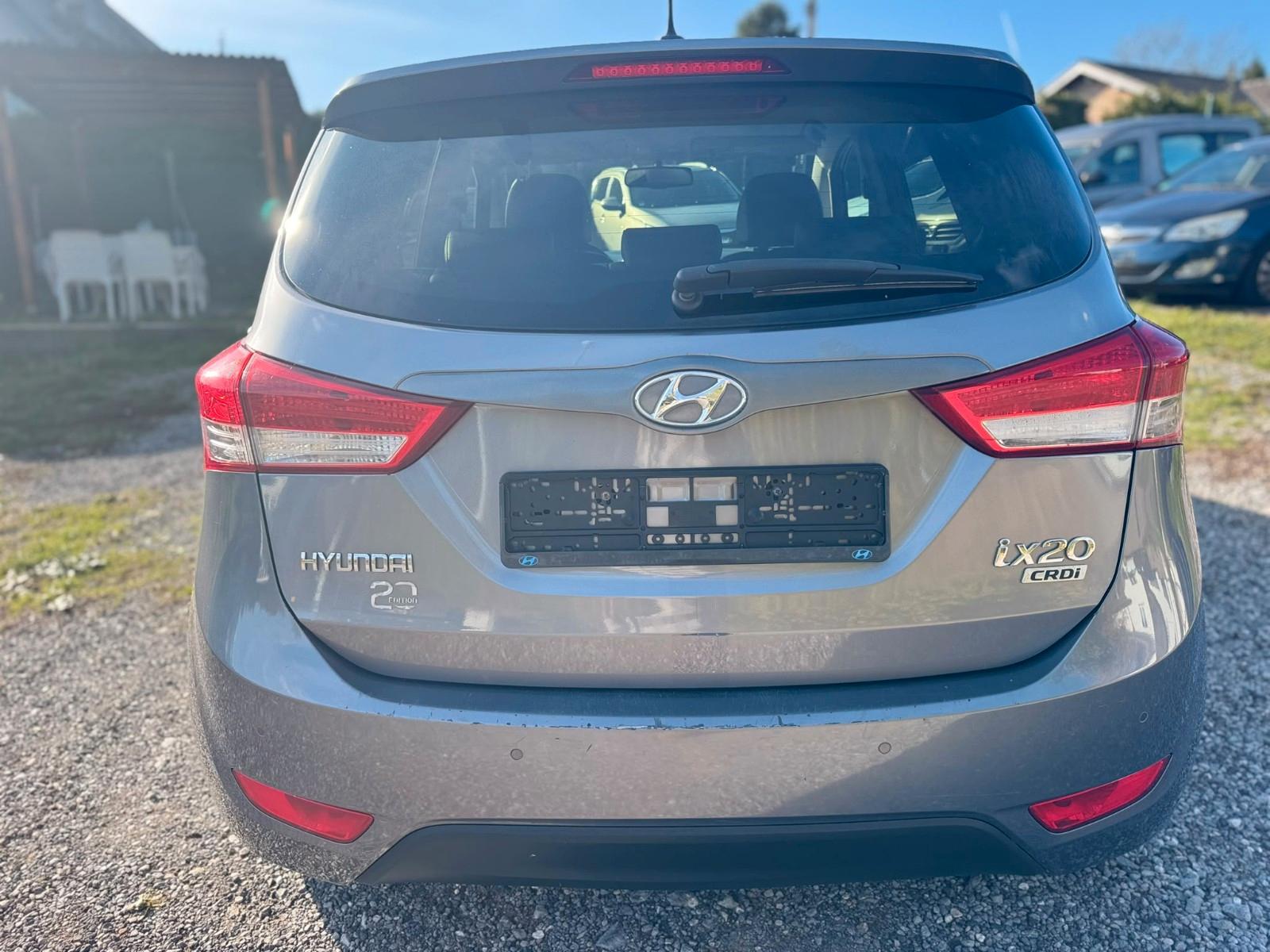 Hyundai ix20 2011 — photo 5