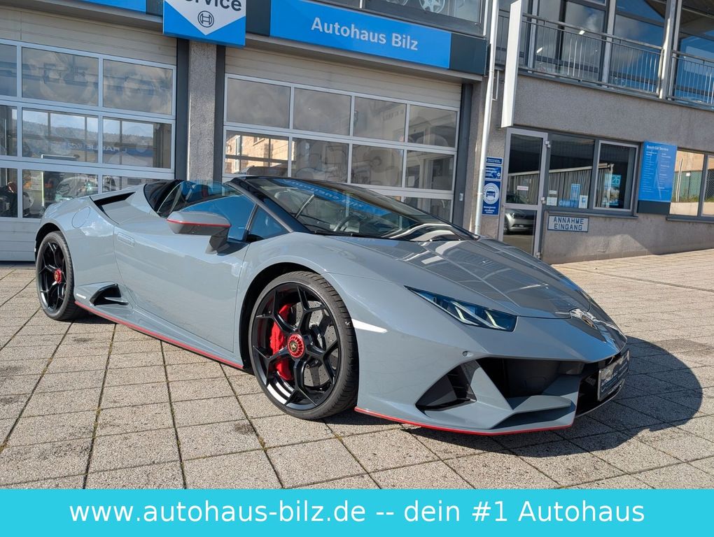 LAMBORGHINI Huracán 2025