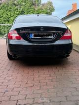 Mercedes-Benz CLS 500 - - gebrauchte Mercedes-Benz CLS 500 aus dem Jahr 2006