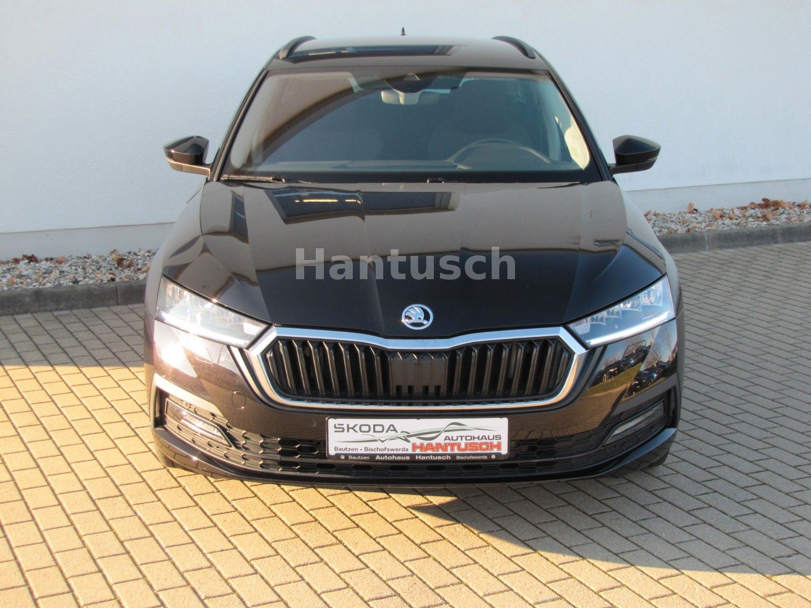 Fahrzeugabbildung SKODA Octavia Combi Clever iV 1.4l TSI DSG