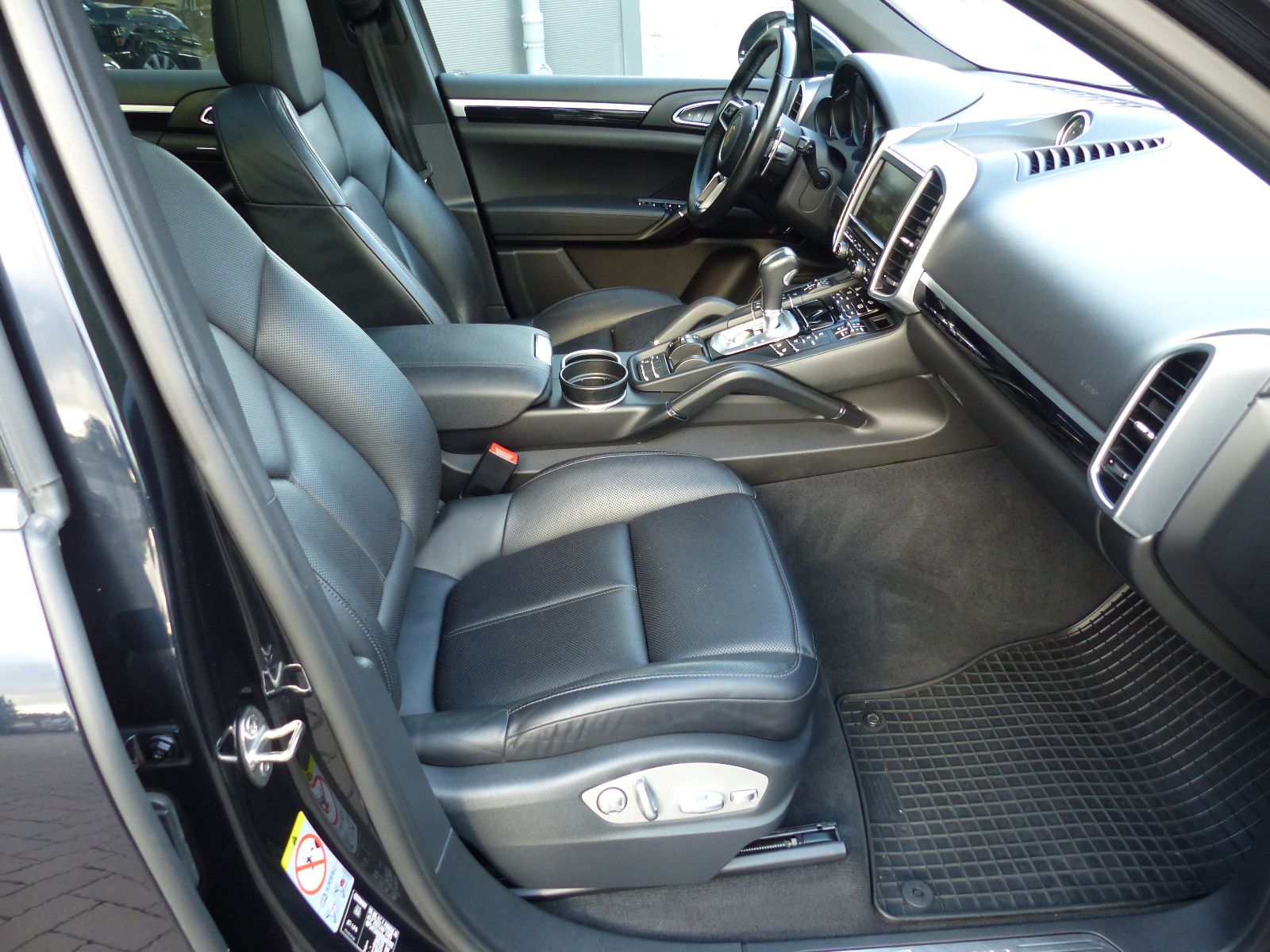 Fahrzeugabbildung Porsche Cayenne Diesel