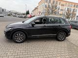 Volkswagen Tiguan 1.4 TSI Life eHybrid*GTE**NAVI*LED*ACC*** - VW Tiguan Gebrauchtwagen in Frankfurt