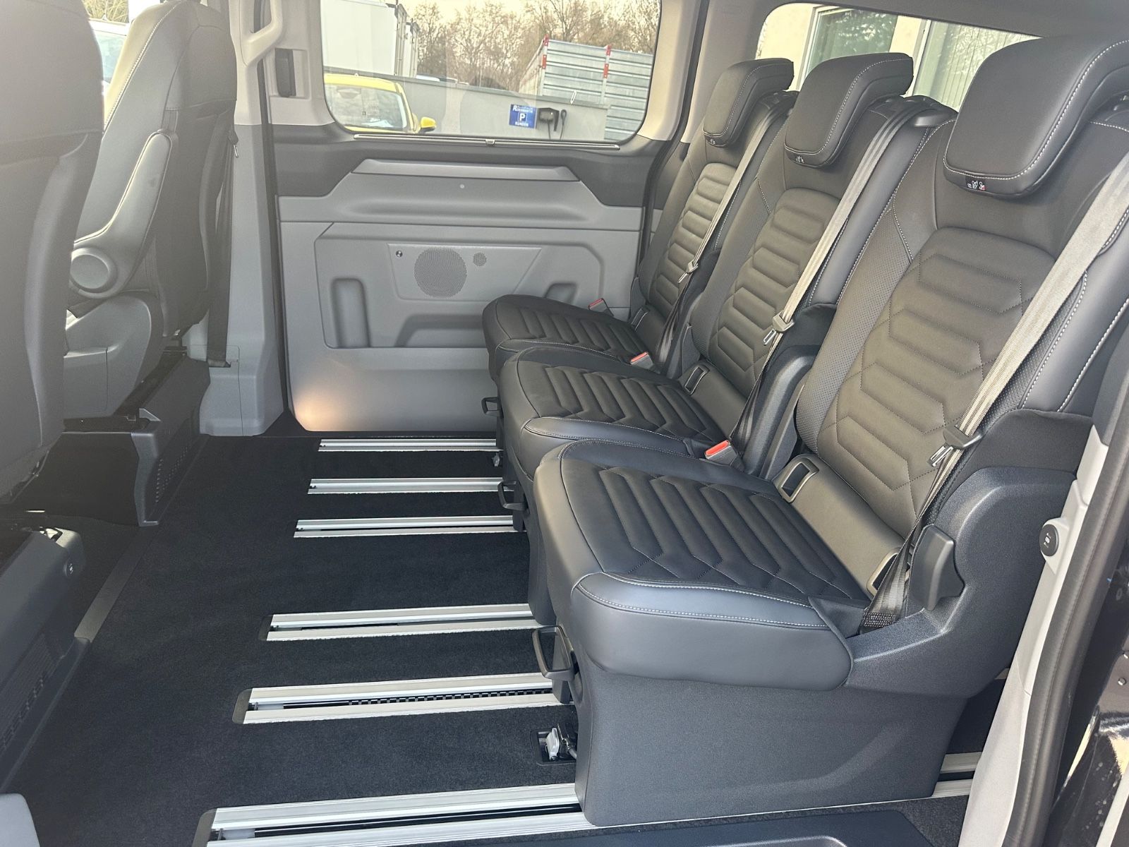 Ford Tourneo Custom - Bild 11