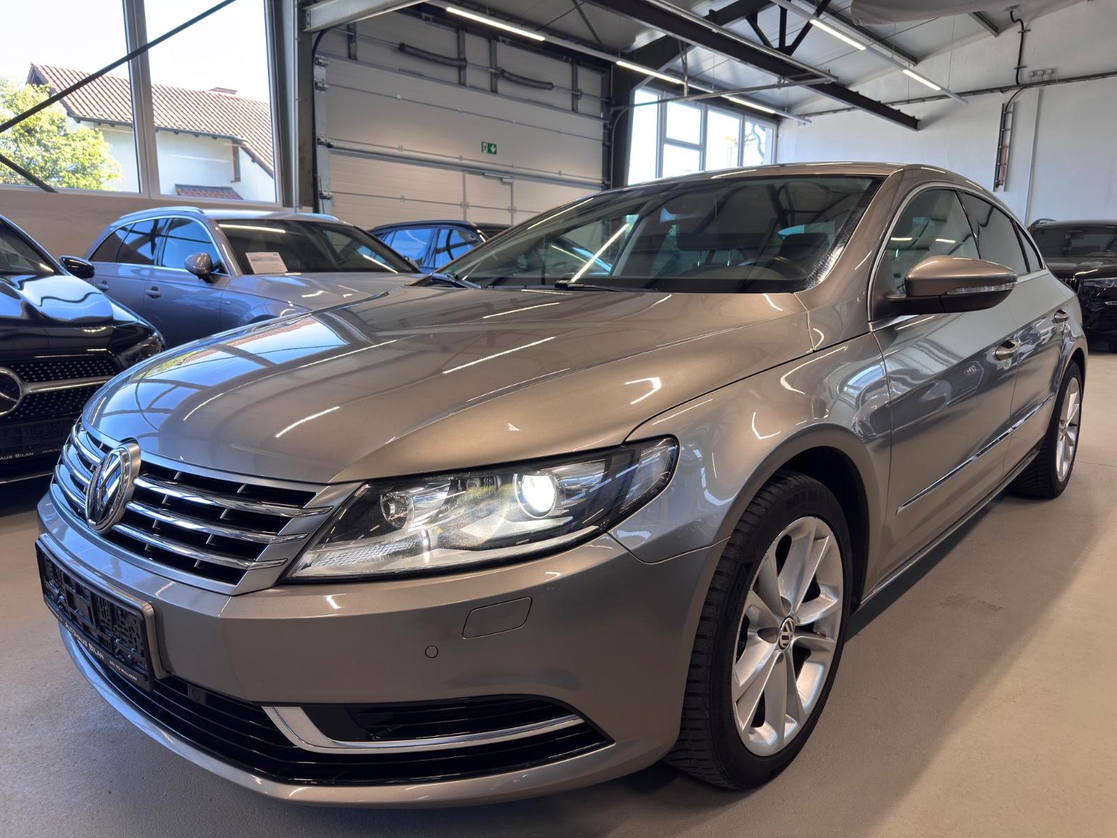 Volkswagen CC  Bi-Xenon Navi Alcantara Tempo