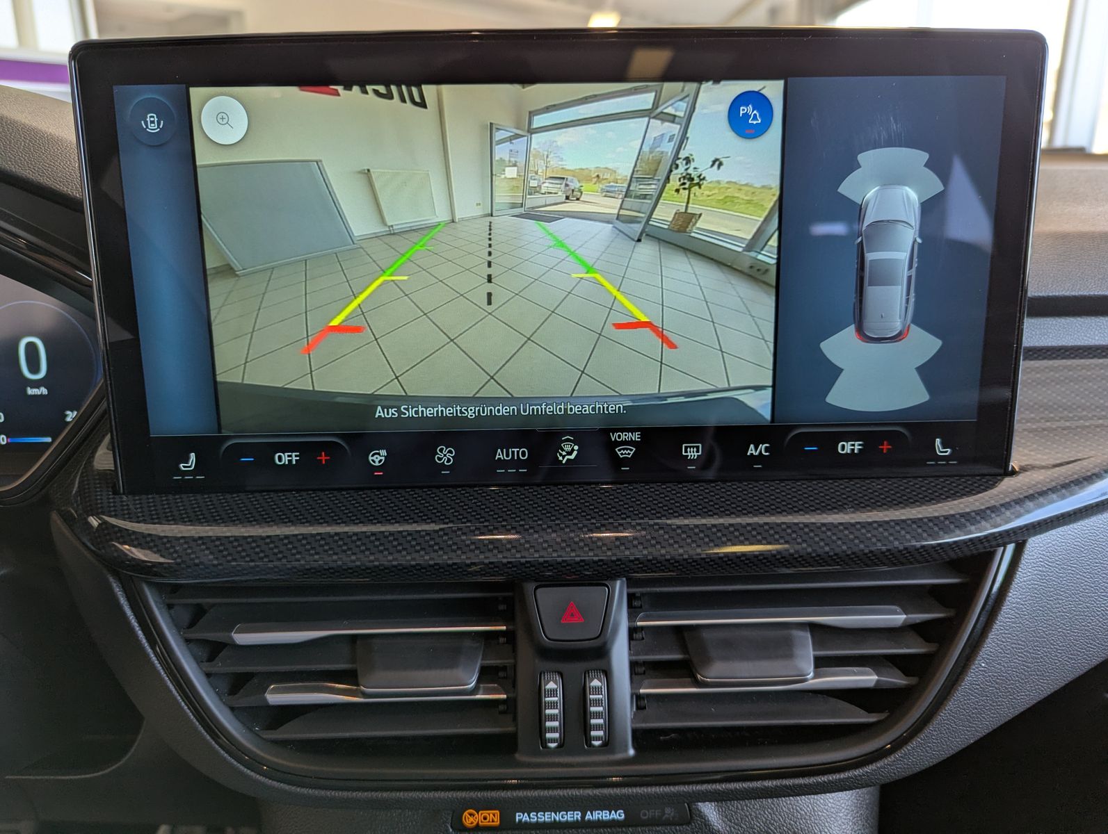 Fahrzeugabbildung Ford Focus 1.0 ST-Line X Styling Matrix B&amp;O Pano 18"