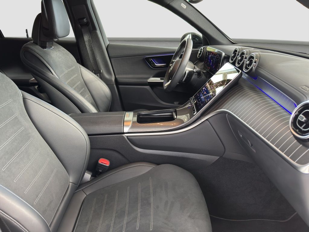 Fahrzeugabbildung Mercedes-Benz GLC 220 d 4MATIC Navi*Fernlichtass.*KeyLess*LED