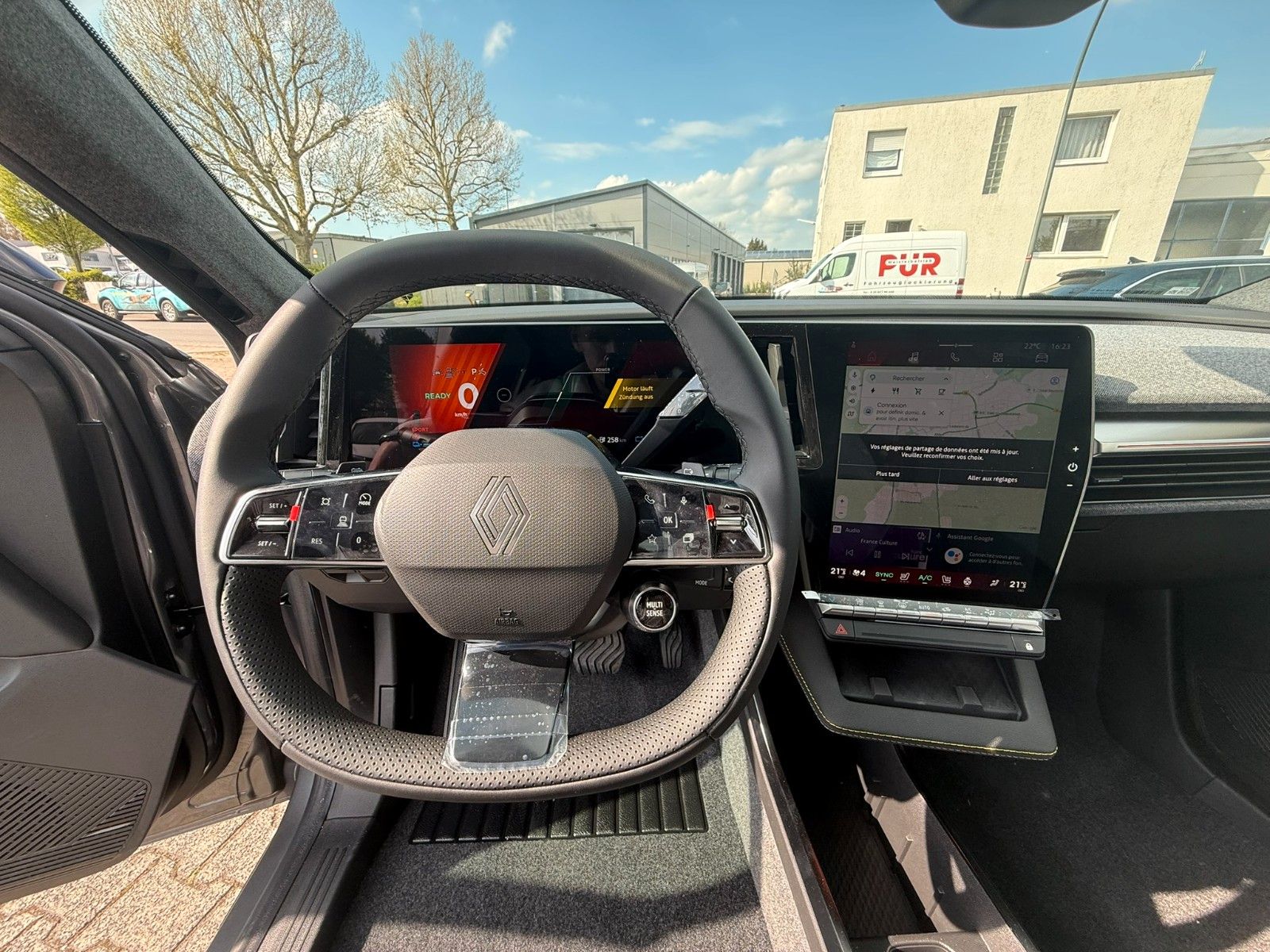 Renault Scenic E-TECH - Bild 9