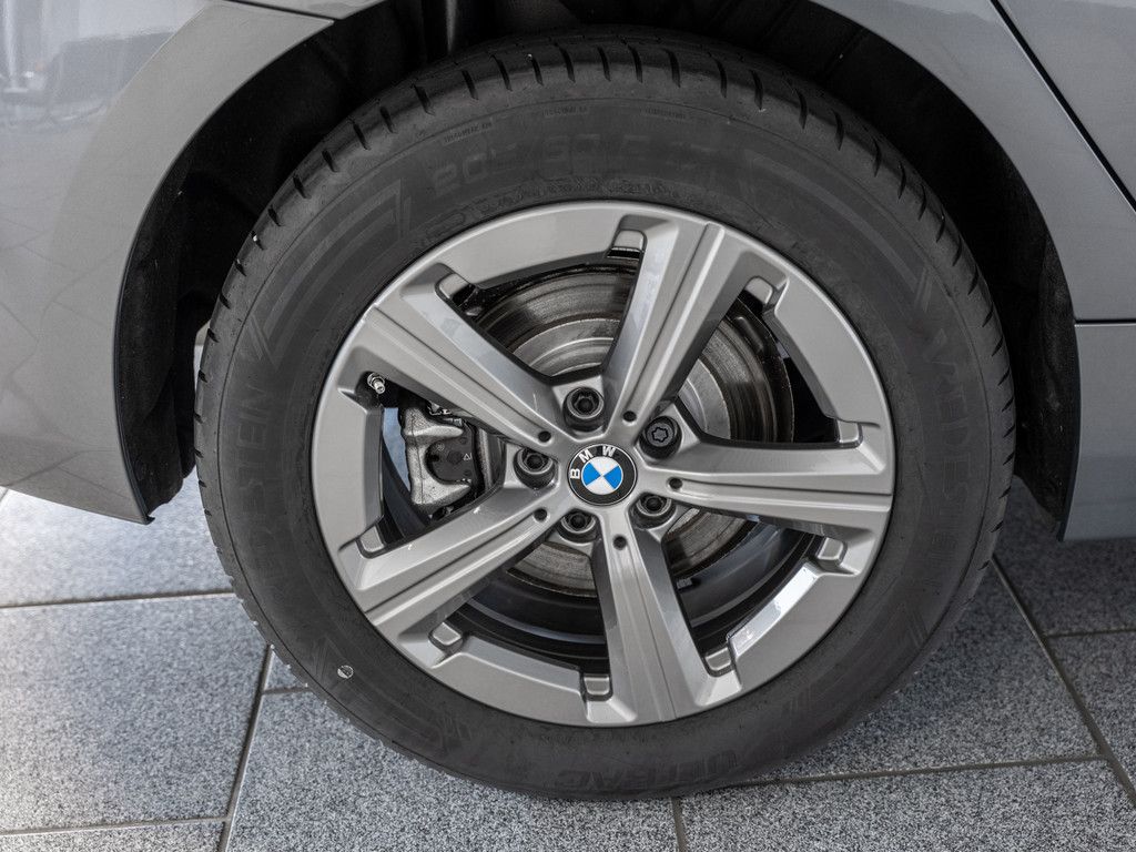 BMW 220 Active Tourer - Bild 10