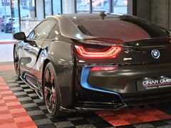 Fahrzeugabbildung BMW i8 Coupe (CAMERA/HEADUP/LED/SHZ/HARMAN