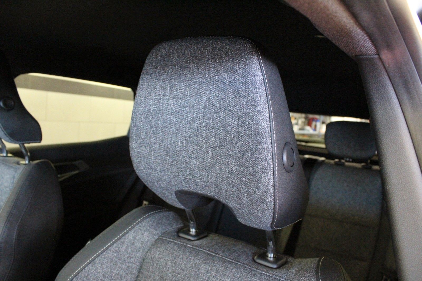 Fahrzeugabbildung Renault Austral Mild Hybrid 160 Techno *Allwetterreifen*