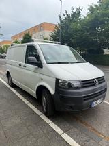 Volkswagen T5 Transporter, AHK, 2. Hand, Tüv 02/28 - VW T5 Transporter von privat