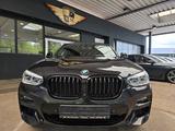 BMW X4 M40d PANORAMA/AHK/LED/Mwst./360°/H&K/21" - BMW X4 M40: Automatik