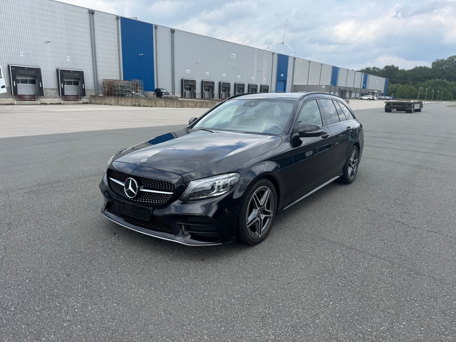 MERCEDES-BENZ C 220 CDI AUTOMATIK AMG PAKET LED NAVI VOLL