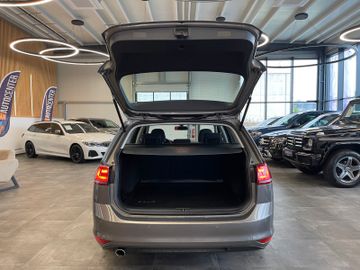 MYAUTOCENTER – Gebraucht- und Jahreswagen mit Werkstattservice in Pfaffenhofen Volkswagen Golf VII Variant Comfortline BMT *Klima*TÜV*PDC*