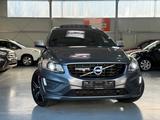 Volvo XC 60 Momentum R-Design Panorama-Dach Totwinkel - Volvo XC60: Momentum
